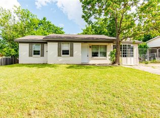 1830 Del Oak Dr, Mesquite, TX 75149