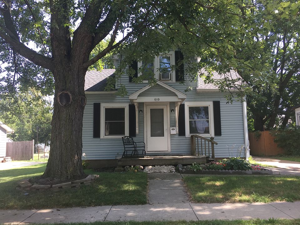 1st image of 610 Jefferson St