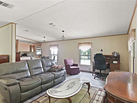 2nd image of 5630 Cypress Drive