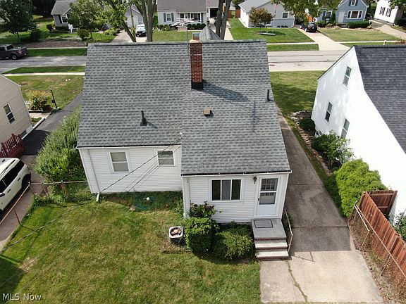 3rd image of 191 Inwood Blvd