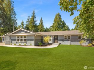25120 SE 384th St, Enumclaw, WA 98022