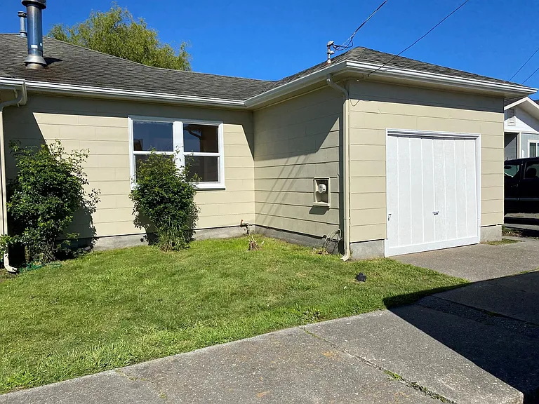 1239 Madison St — Photo 6