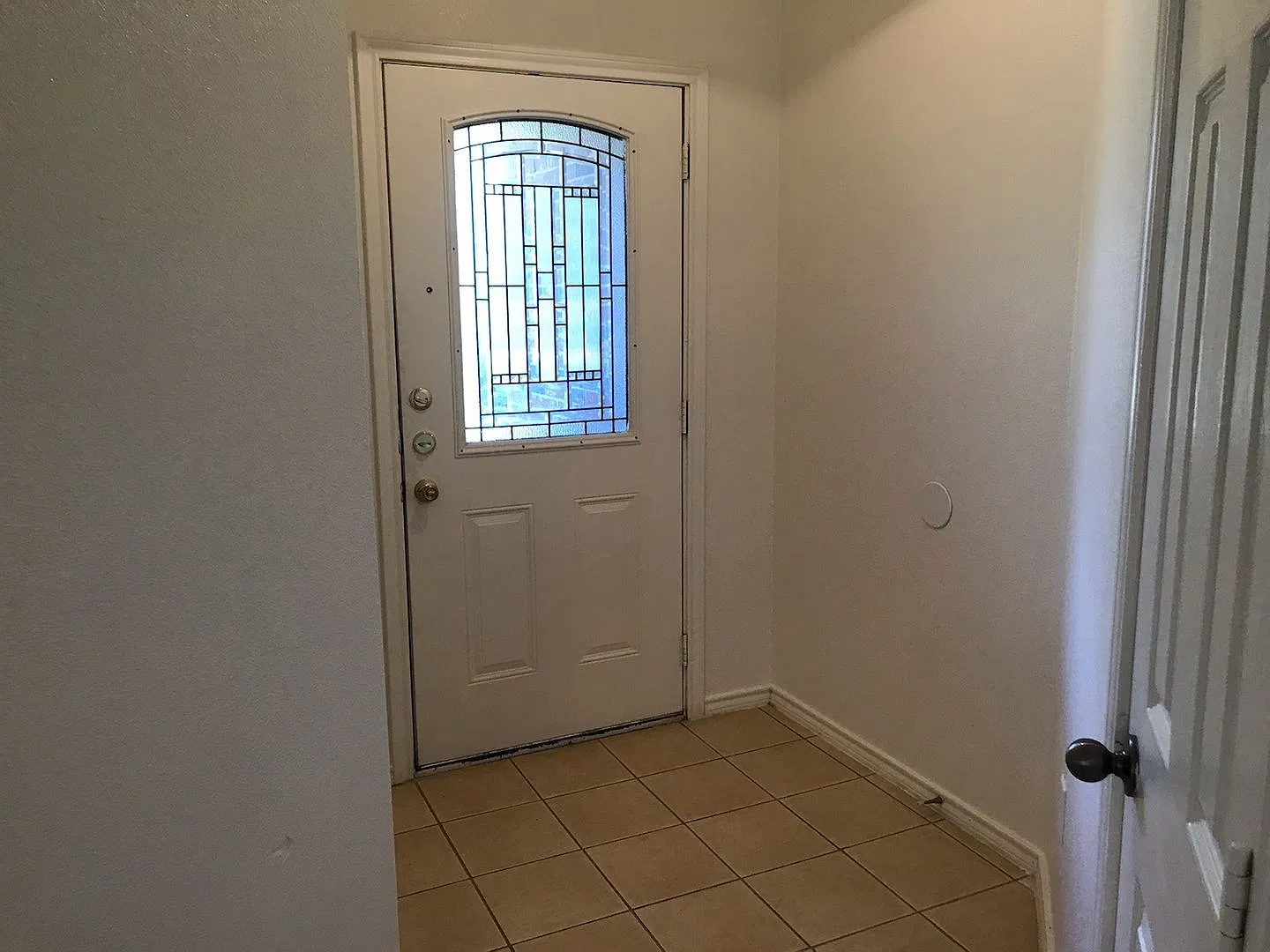 Beautiful Single Story in Cedar Hill — Photo 2