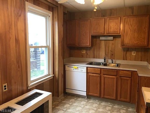 2nd image of 4203 Bucyrus Ave