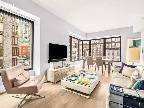 301 E 50th St APT 3B, New York, NY 10022