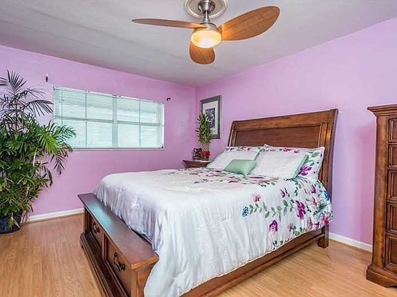 3rd image of 6711 N Kendall Dr APT 511