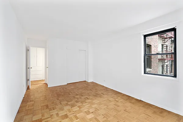 Rented by Oxford Property Group | media 22