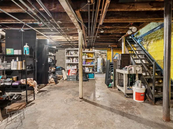 248 Rochester Avenue image 5 of 10