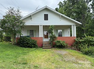 28 Central Ave, Granite Falls, NC 28630