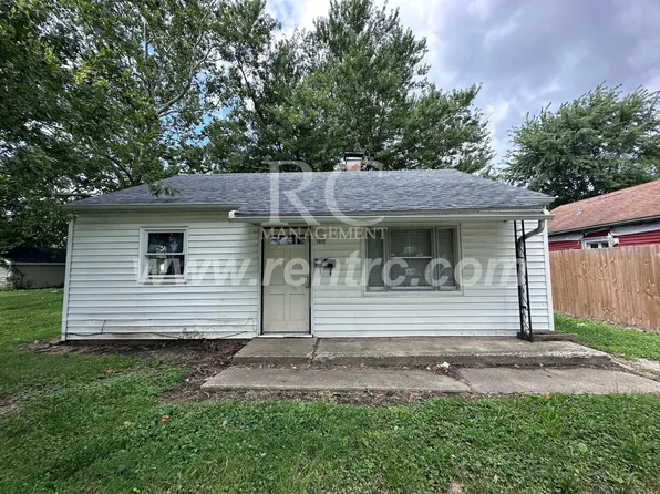 1012 Giddings St, Danville, IL 61832