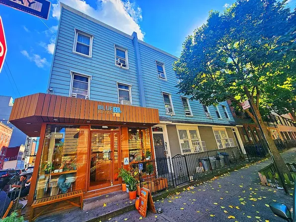 290 N 7th St, Brooklyn, NY 11211