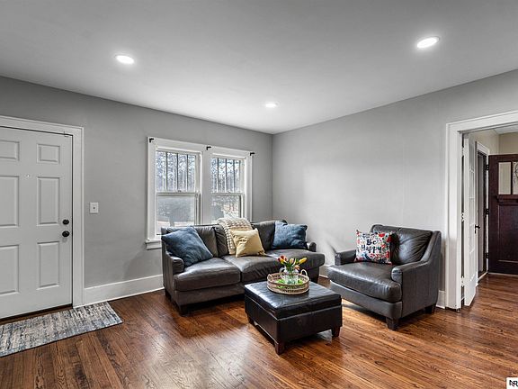 5th image of 2703 N 75th St