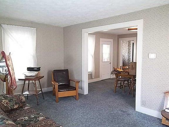 5th image of 805 Vine St