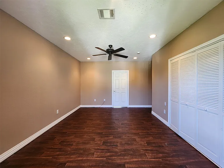 115 Oak Colony Dr — Photo 30