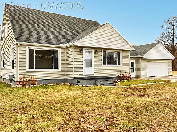 3rd image of 4469 W Coldwater Rd