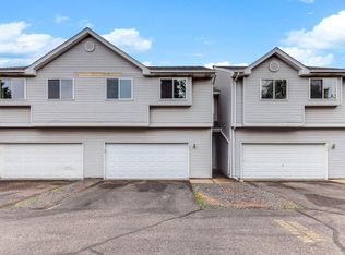 1624 Namekagon St APT 11, Hudson, WI 54016