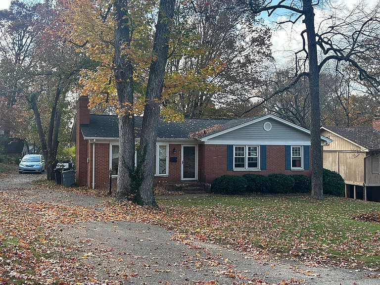 5320 Lost Trl — Photo 2