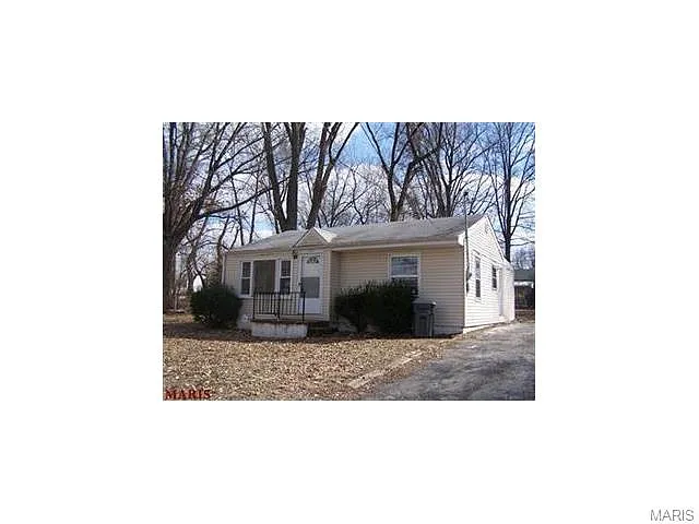 142 Anistasia Dr photo 1