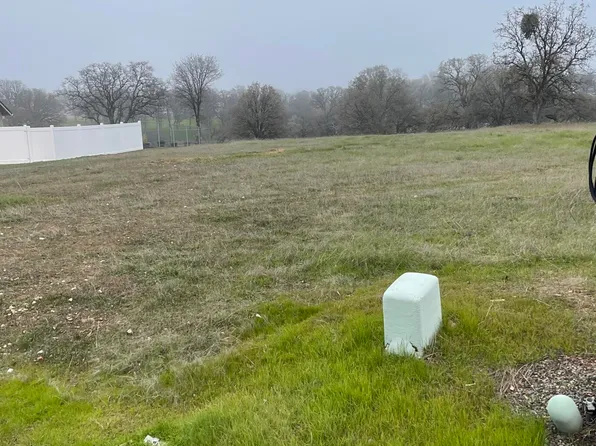 21915 Hayfork Pl, Cottonwood, CA 96022