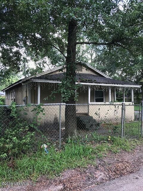1st image of 2145 Thomas Ct