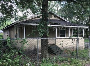 2145 Thomas Ct, Jacksonville, FL 32207