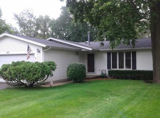 405 Main St, Spring Grove, IL 60081