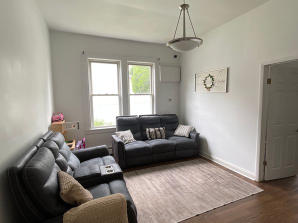 118 Tappan St Floor 1
