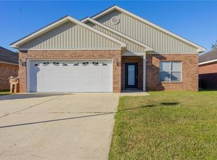 7888 Park Place Dr N, Mobile, AL 36608