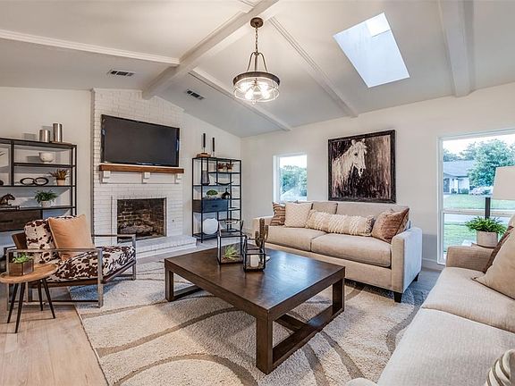 5th image of 6606 Town Bluff Dr