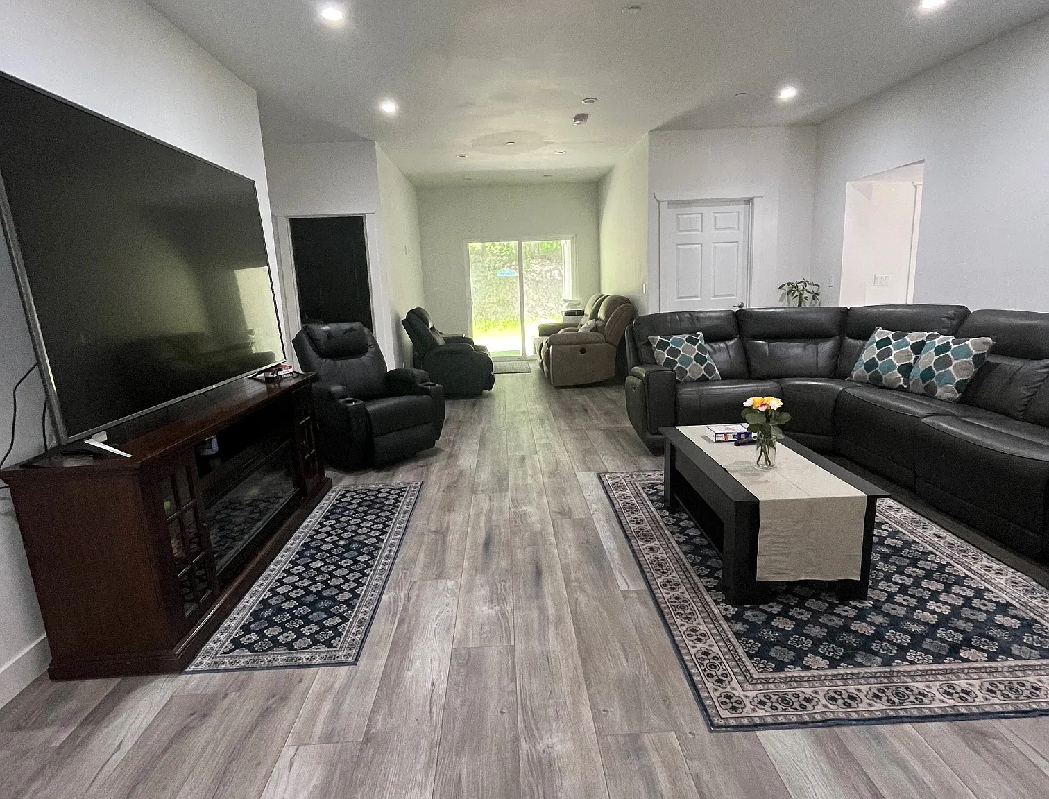 384 Corral De Tierra Rd — Photo 1
