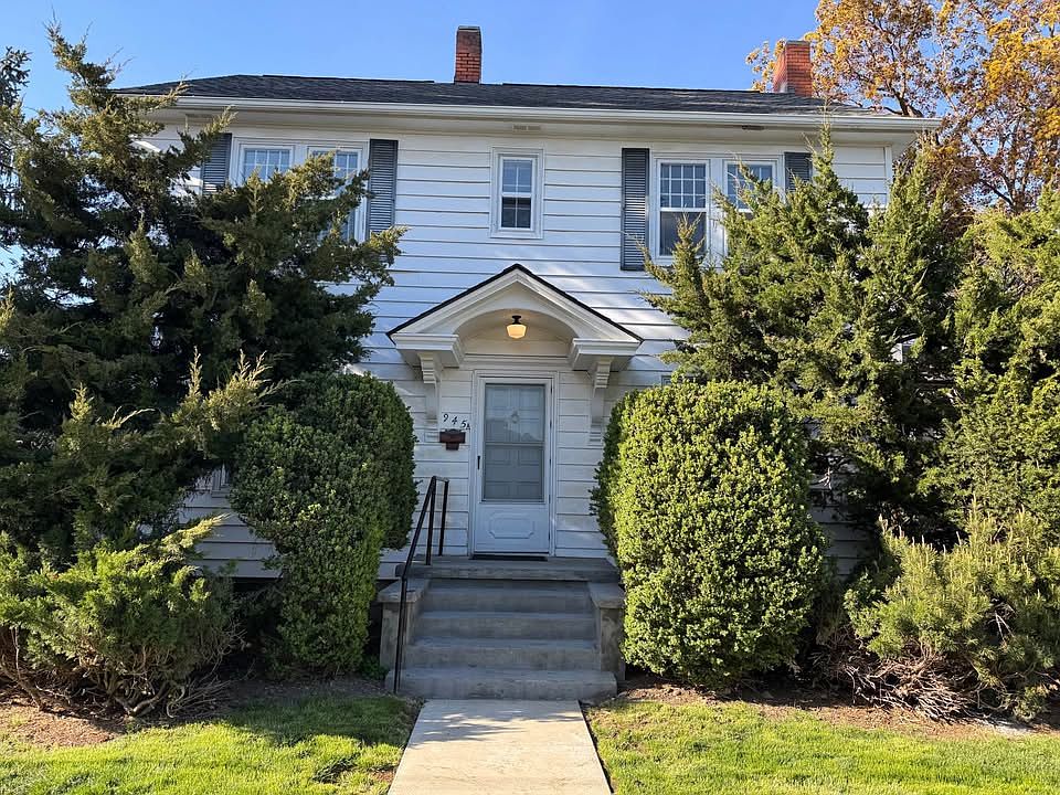 1st image of 945 University St