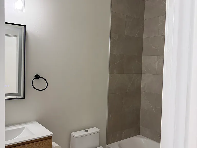 12 Nelson Pl #1 — Photo 9