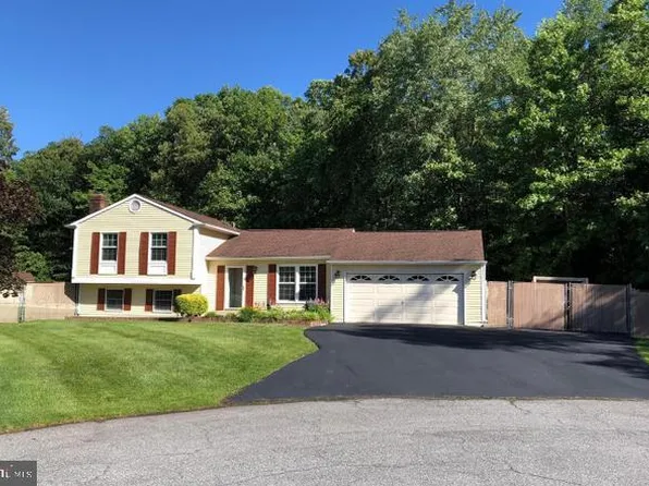 12615 Indian Ln, Waldorf, MD 20601