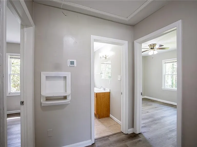 2945 Belvedere Ln — Photo 15