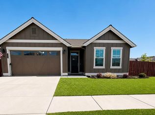 1056 NE Henry Dr, Prineville, OR 97754
