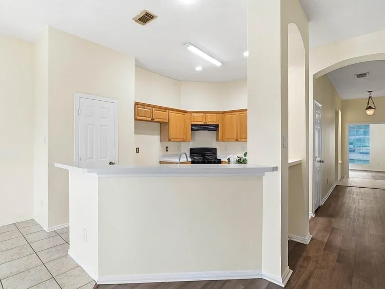 21107 Stoney Haven Dr — Photo 11
