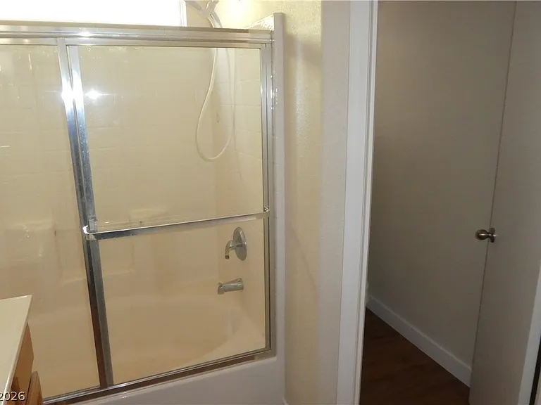 6038 Blue Autumn St — Photo 20