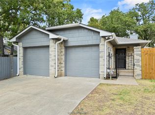 2802 Bishops Gate Cir, Bryan, TX 77807