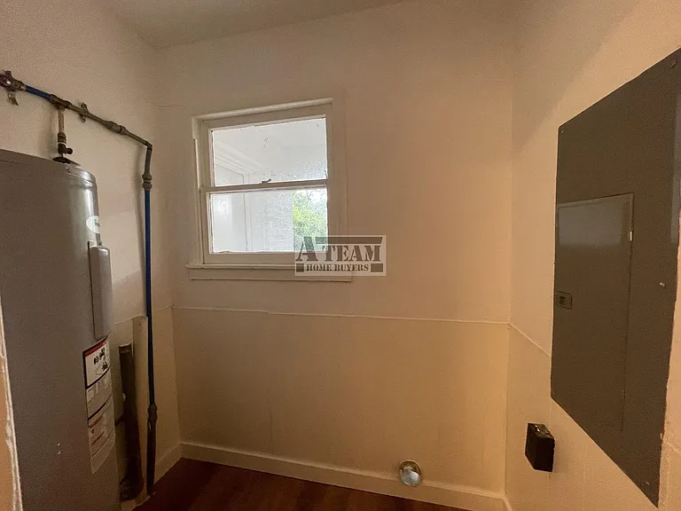 505 Highland Dr — Photo 13
