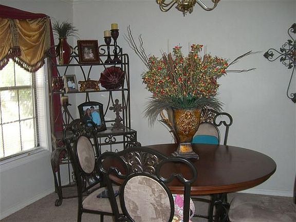 4th image of 153 Pine Hills Dr