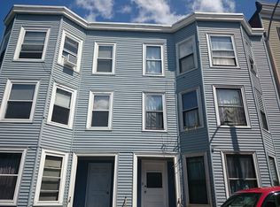 9 Leverett St, Brookline, MA 02445