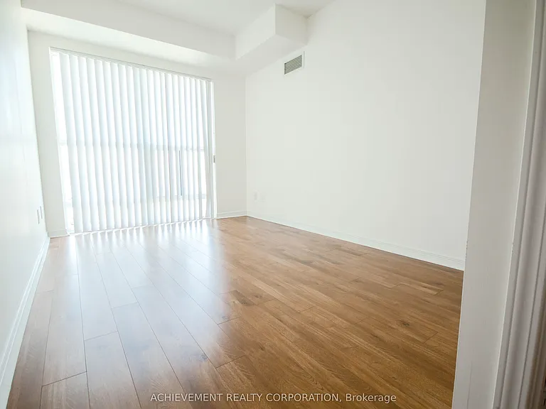 185 Oneida Cres #1115 — Photo 18