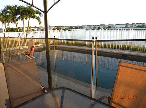Home For Sale In Rivermill