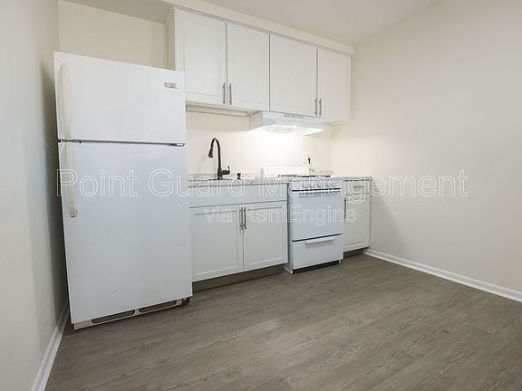 3rd image of 2206 K St APT 8