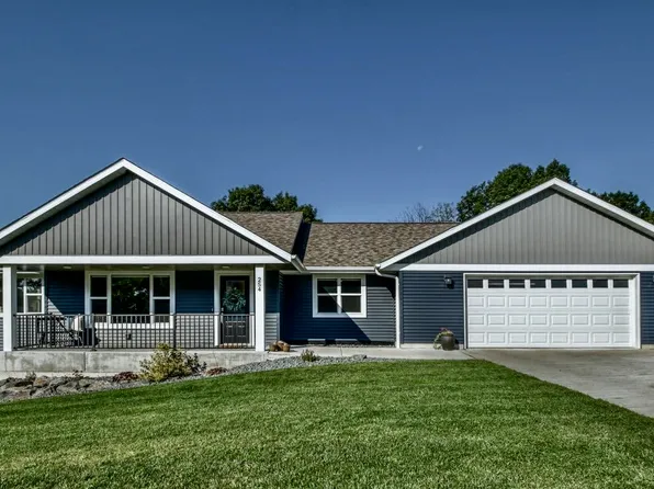 254 Monte Carlo Dr, Eau Claire, WI 54703