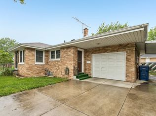 1120 11th St, North Chicago, IL 60064
