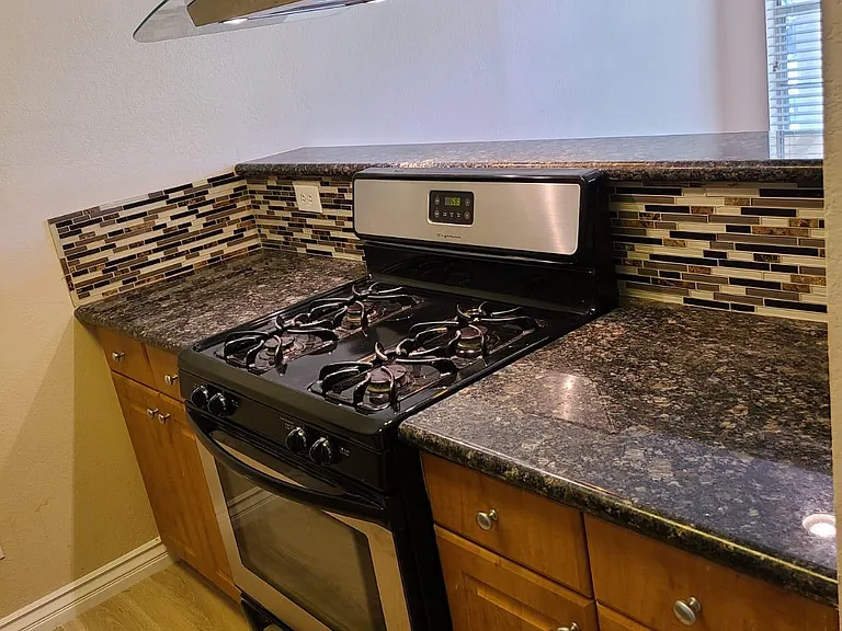 2160 Highpointe Dr #208 — Photo 8