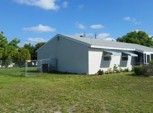 326 Aylesbury Ln NE, Pt Charlotte, FL 33952