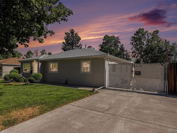 1066 Worchester Street, Aurora, CO 80011