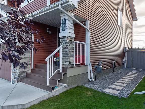 2nd image of 505 Ebbers Way NW